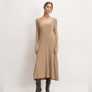 EVERLANE
The Ribbed Scoopneck Dress XS